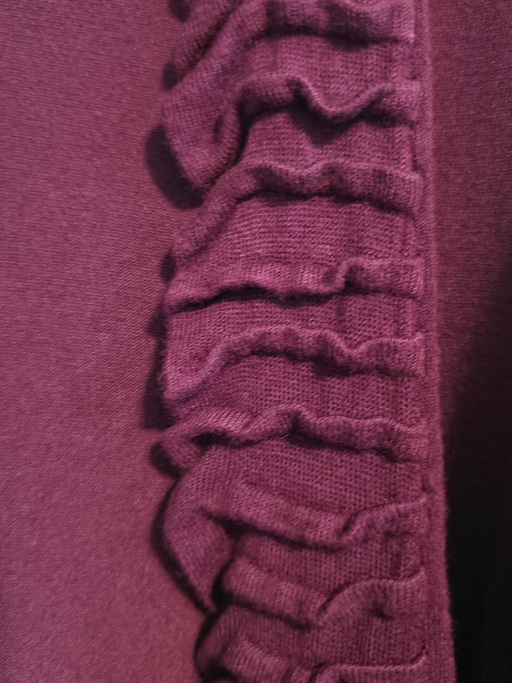 4/$67 Deal! Danier Vintage Deep Plum Ruffled Open-Front Cardigan - Picture 4 of 10